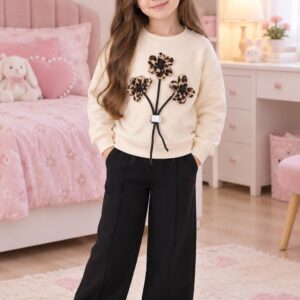 Ensemble beige et noire fleur leopard